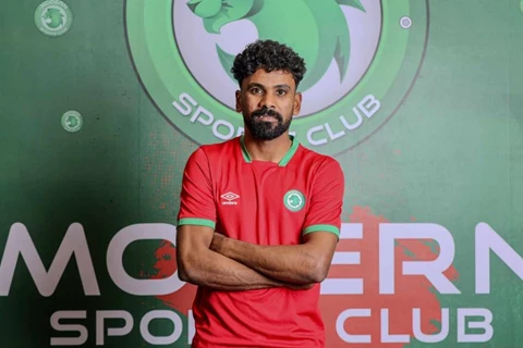 مودرن سبورت يعلن ضم علي فوزي من إنبي لموسمين ونصف